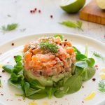 Ketogenes Rezept Lachstatar mit Avocado